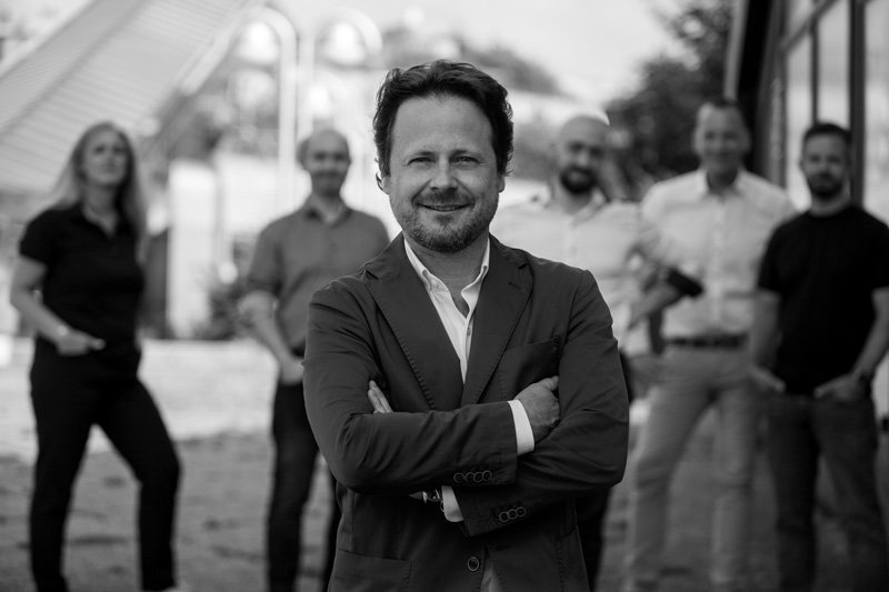 Dominik Khaur, Berater & eingetragener Mediator